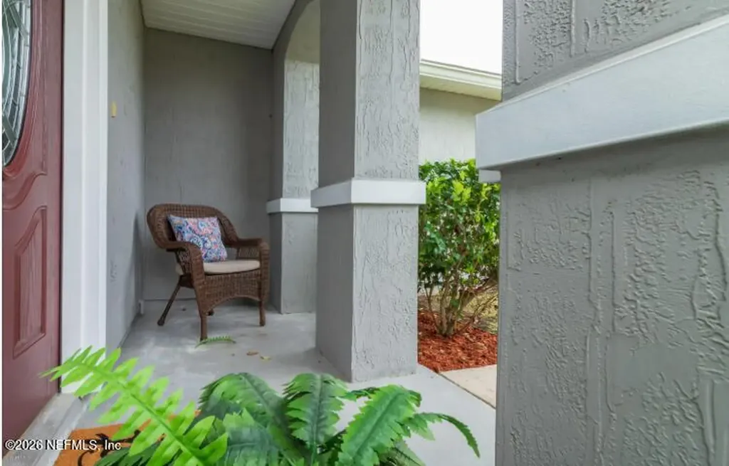 2557 Reagan Lakes Lane Jacksonville FL 32221