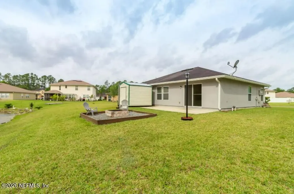 2557 Reagan Lakes Lane Jacksonville FL 32221