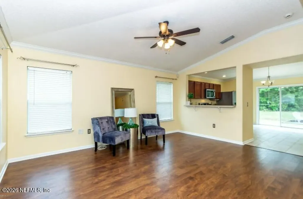 2557 Reagan Lakes Lane Jacksonville FL 32221