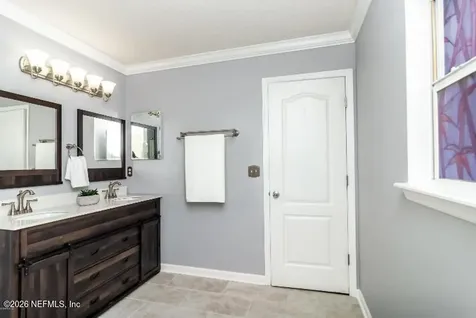 2557 Reagan Lakes Lane Jacksonville FL 32221