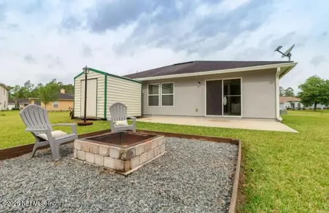 2557 Reagan Lakes Lane Jacksonville FL 32221