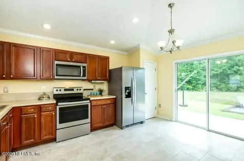 2557 Reagan Lakes Lane Jacksonville FL 32221