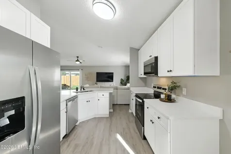 12540 Knollcrest Court Jacksonville FL 32225