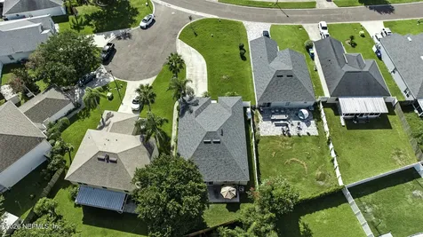 12540 Knollcrest Court Jacksonville FL 32225