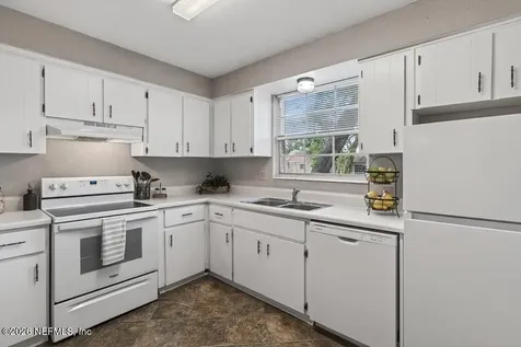 5201 Atlantic Boulevard Jacksonville FL 32207