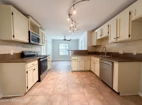 550 Remington Forest Drive St. Johns FL 32259