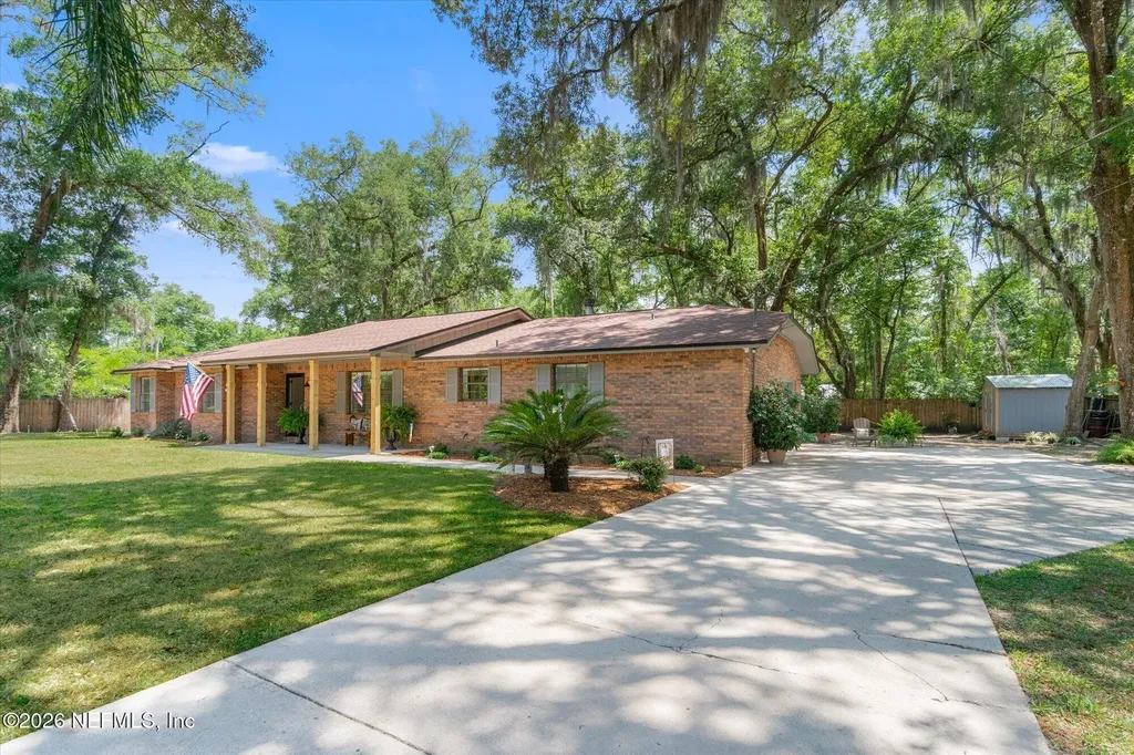 155 Carole Road Palatka FL 32177