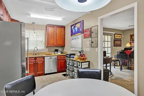 5201 Atlantic Boulevard Jacksonville FL 32207