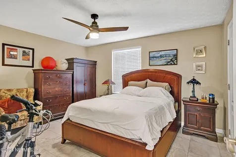 5201 Atlantic Boulevard Jacksonville FL 32207