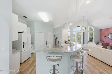 4226 Stacey Road W Jacksonville FL 32250