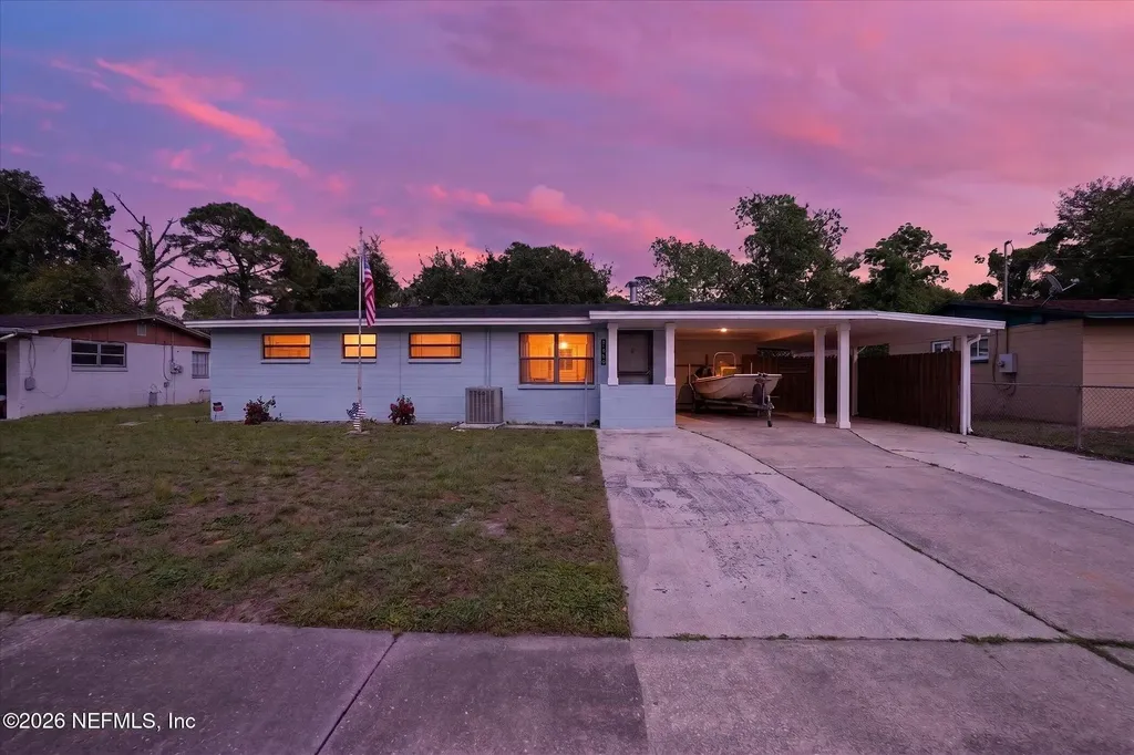 5229 Saginaw Avenue Jacksonville FL 32210