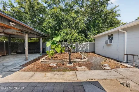5229 Saginaw Avenue Jacksonville FL 32210