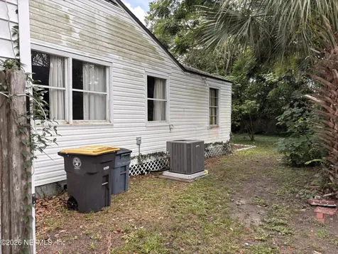 2712 Cherrywood Road Jacksonville FL 32210