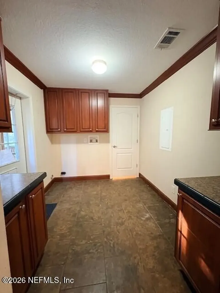 240 Swan Lake Drive Melrose FL 32666