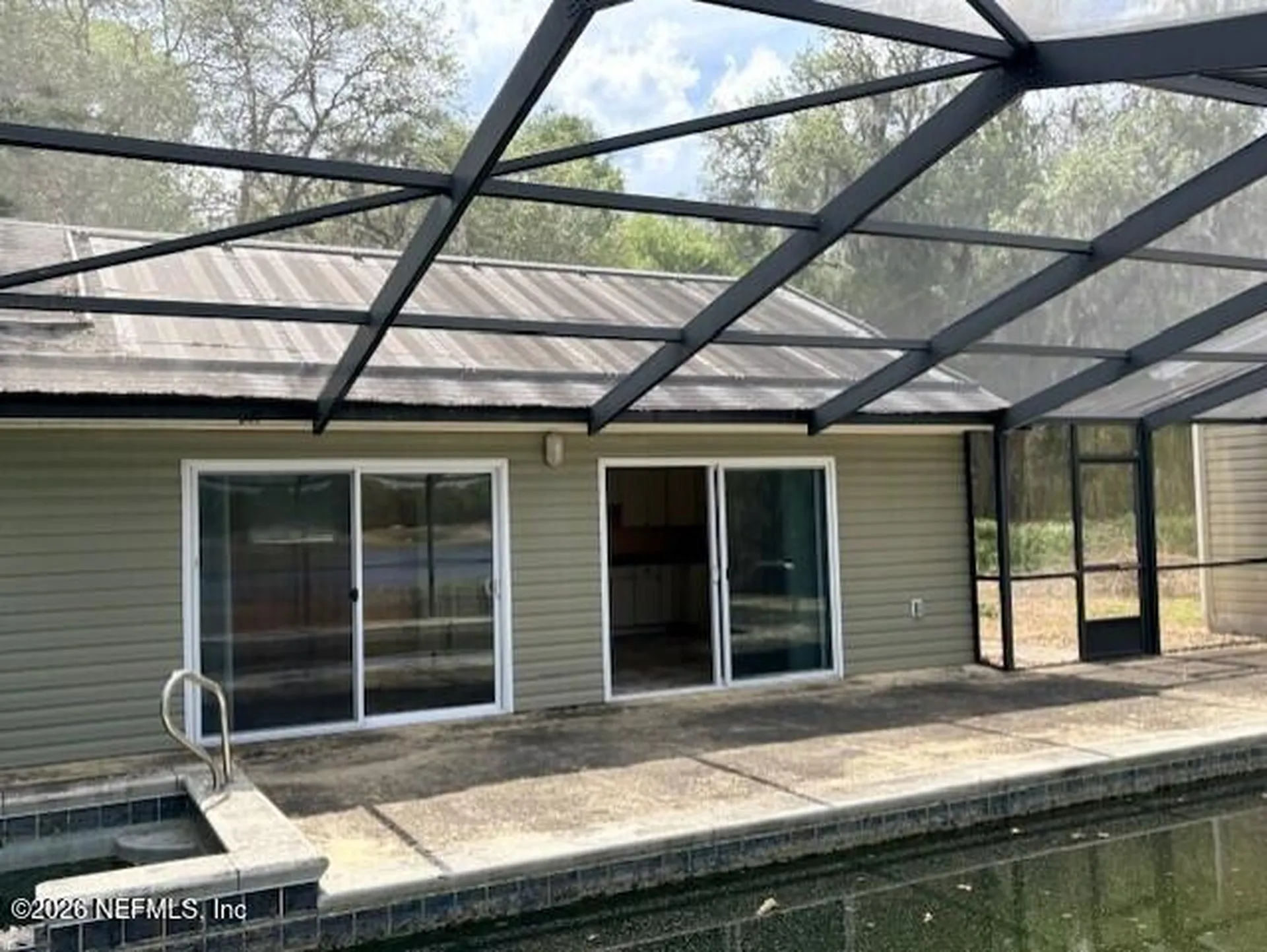 240 Swan Lake Drive Melrose FL 32666