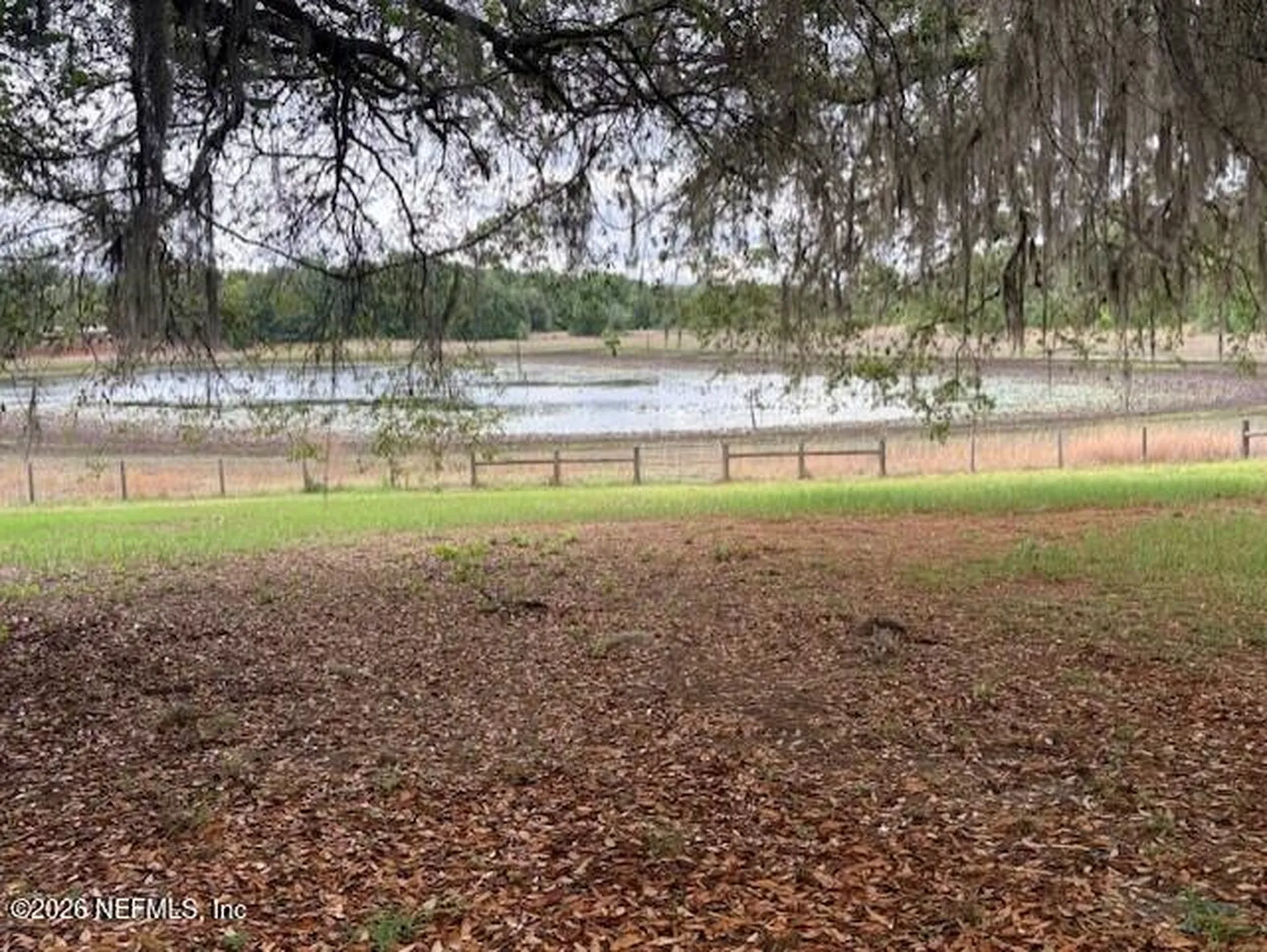 240 Swan Lake Drive Melrose FL 32666