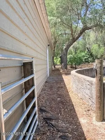 240 Swan Lake Drive Melrose FL 32666