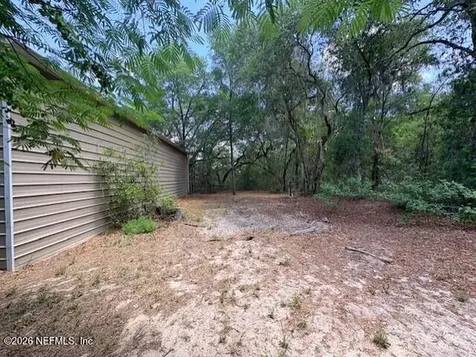 240 Swan Lake Drive Melrose FL 32666