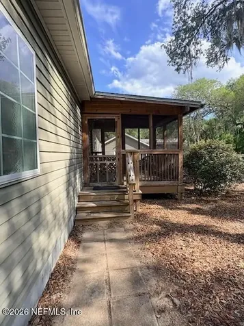 240 Swan Lake Drive Melrose FL 32666