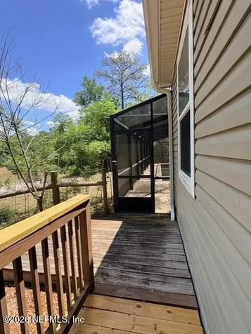 240 Swan Lake Drive Melrose FL 32666