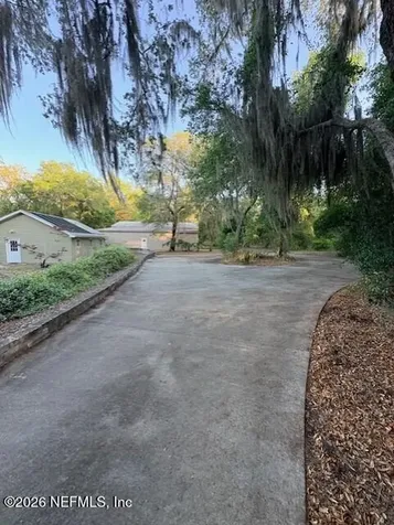 240 Swan Lake Drive Melrose FL 32666