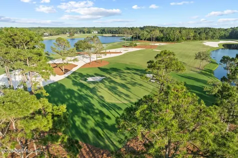4423 Swilcan Bridge Lane N Jacksonville FL 32224