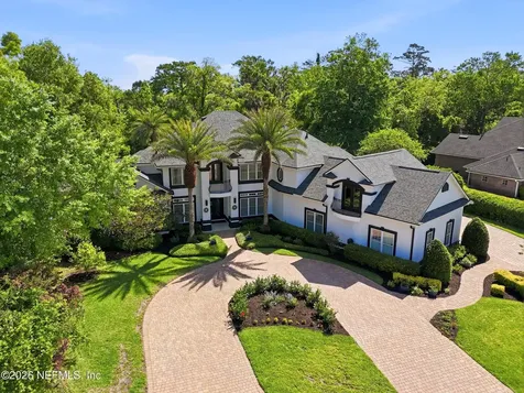 4423 Swilcan Bridge Lane N Jacksonville FL 32224