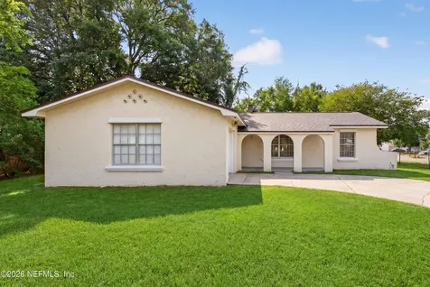 8046 Triumph Lane S Jacksonville FL 32244