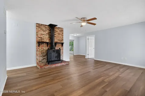 8046 Triumph Lane S Jacksonville FL 32244