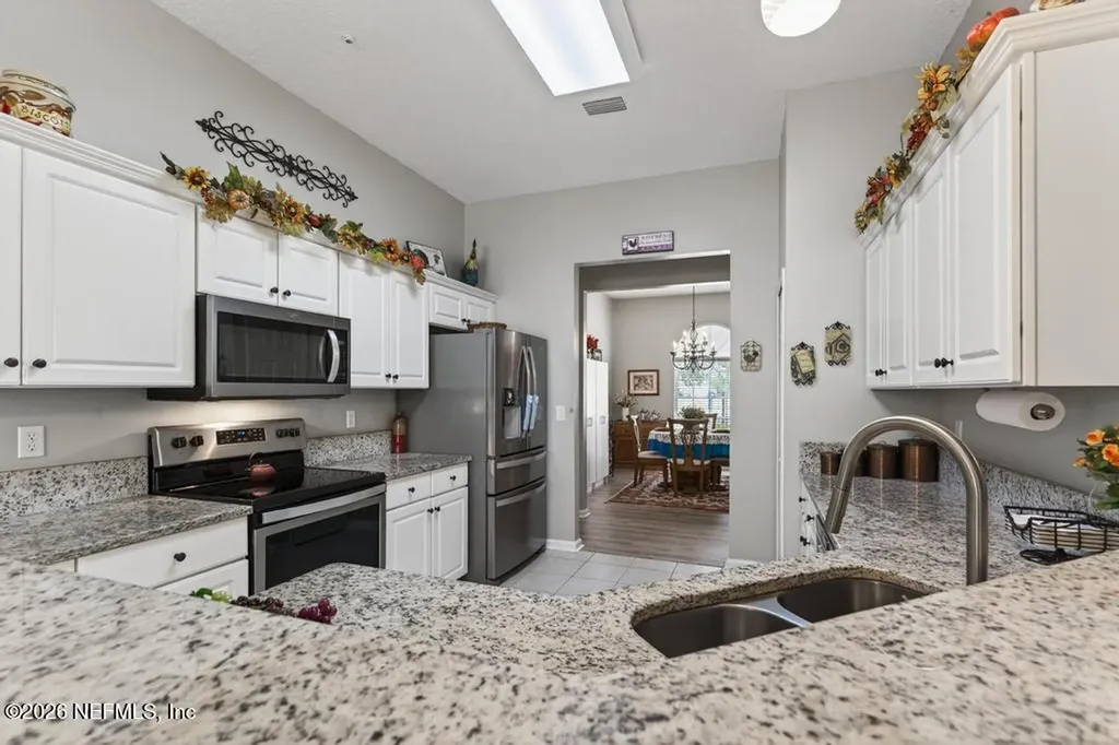 15755 Northside Drive E Jacksonville FL 32218