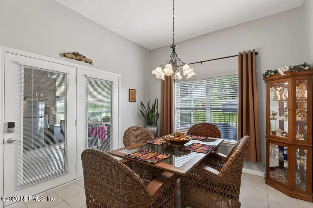 15755 Northside Drive E Jacksonville FL 32218