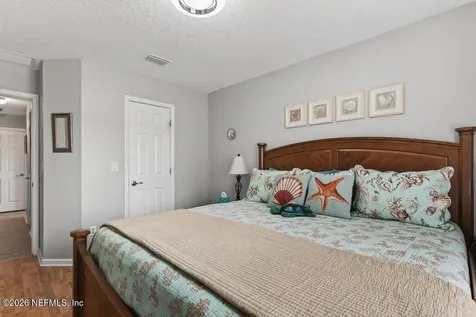15755 Northside Drive E Jacksonville FL 32218