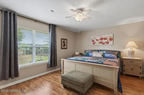 15755 Northside Drive E Jacksonville FL 32218