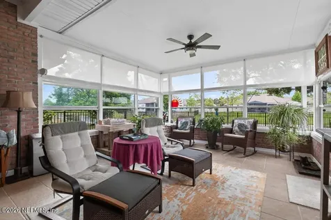 15755 Northside Drive E Jacksonville FL 32218