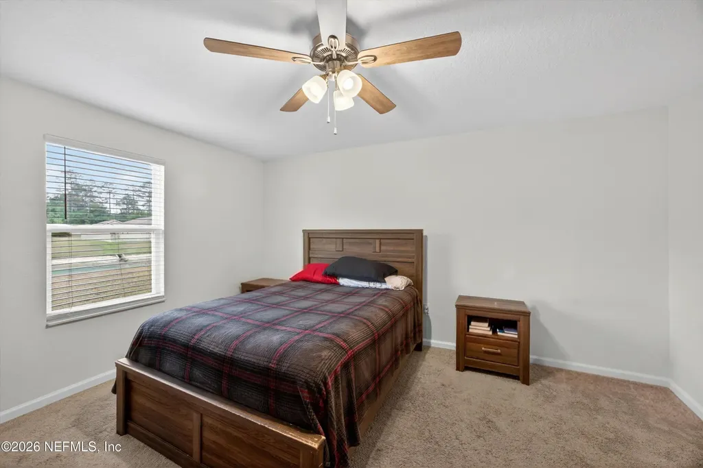 5923 Crosby Lake Way E Macclenny FL 32063