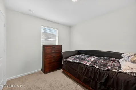 5923 Crosby Lake Way E Macclenny FL 32063