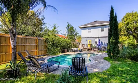 38 W 10th Street Jacksonville FL 32206