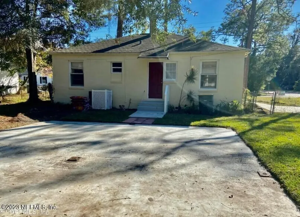 2105 Kingswood Road Jacksonville FL 32207