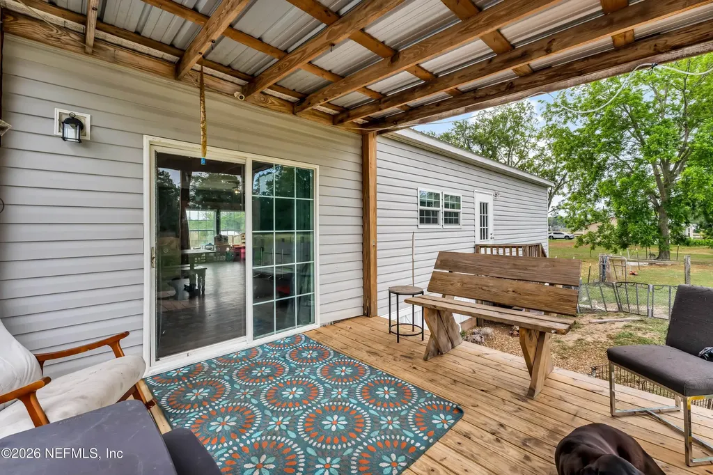 11018 Aaron Fish Road Glen St. Mary FL 32040