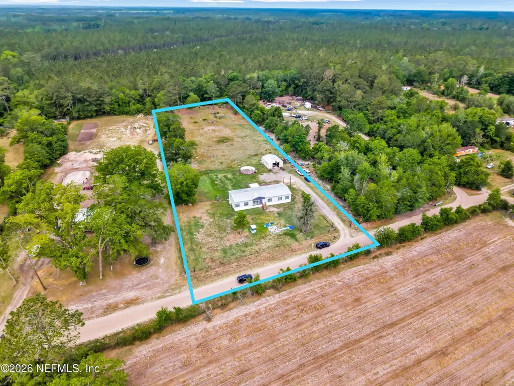 11018 Aaron Fish Road Glen St. Mary FL 32040