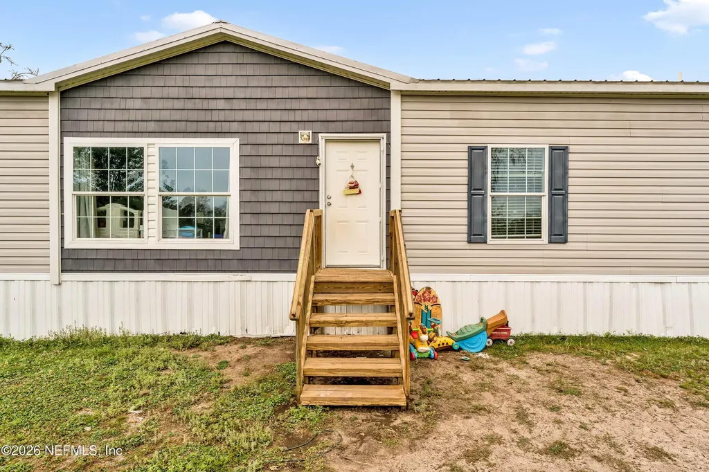 11018 Aaron Fish Road Glen St. Mary FL 32040