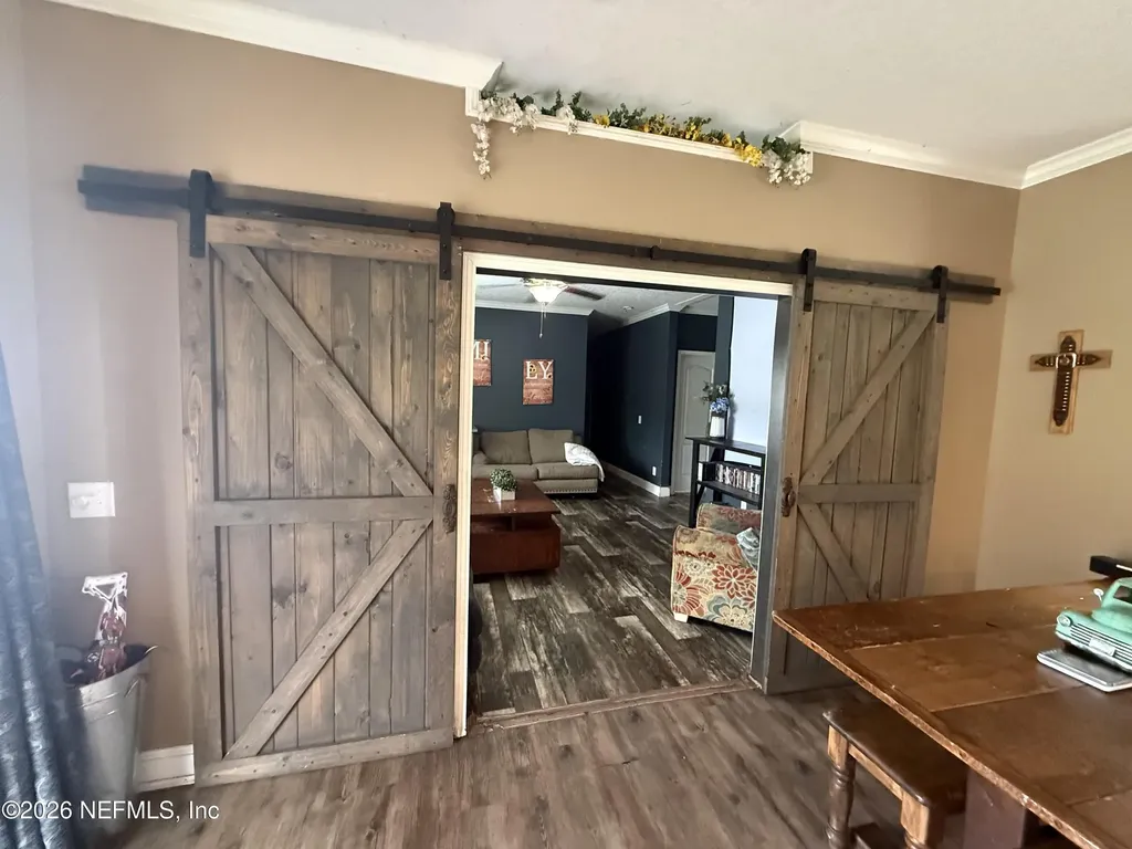 11018 Aaron Fish Road Glen St. Mary FL 32040