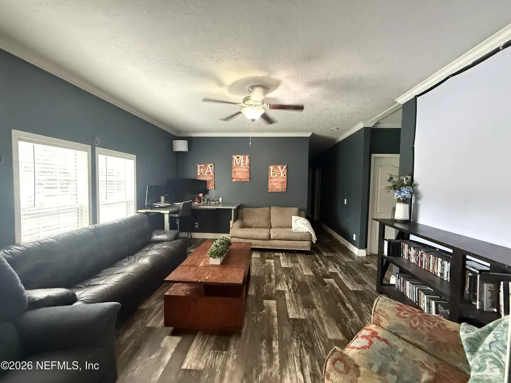 11018 Aaron Fish Road Glen St. Mary FL 32040