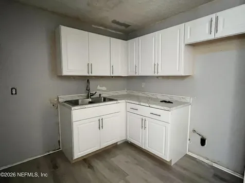 4451 W Moncrief Road Jacksonville FL 32209