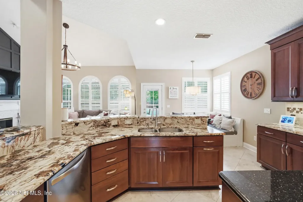 8614 Hunters Creek Drive S Jacksonville FL 32256
