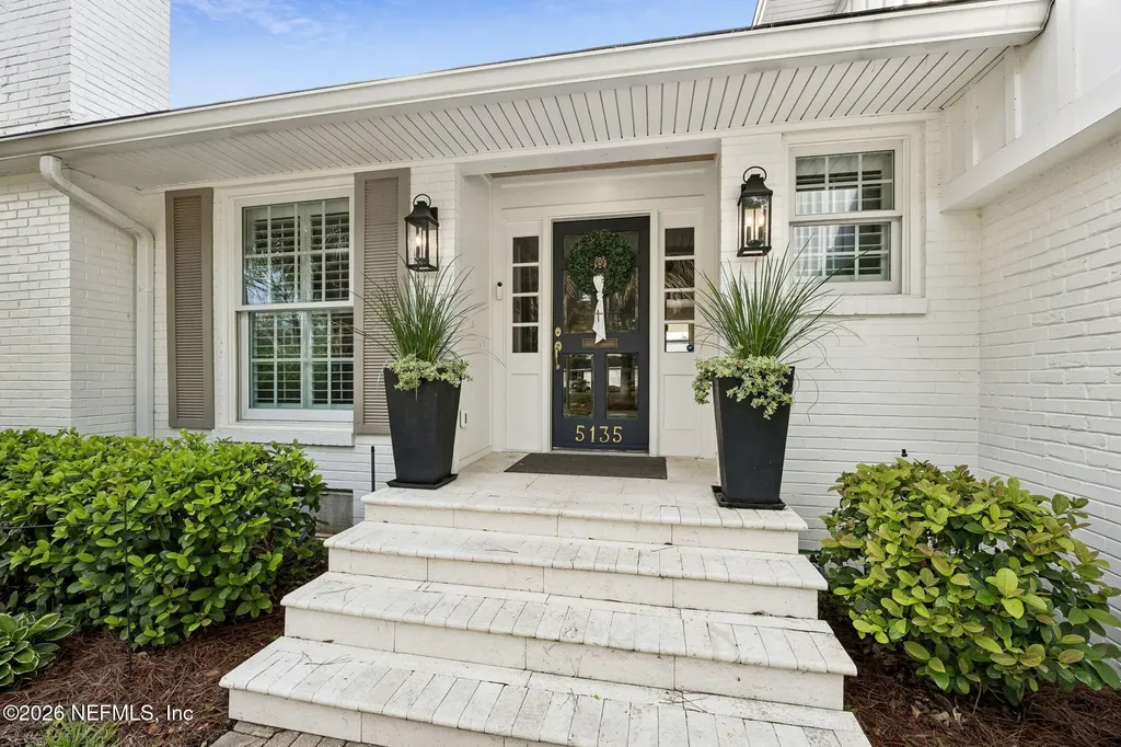 5135 Pirates Cove Road Jacksonville FL 32210