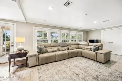 5135 Pirates Cove Road Jacksonville FL 32210