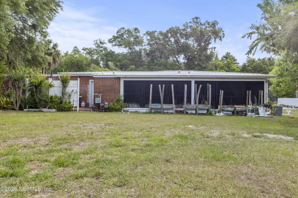 155 Roddy Road Palatka FL 32177
