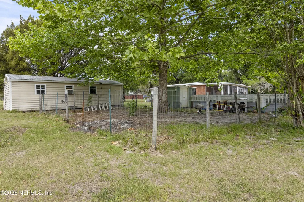 155 Roddy Road Palatka FL 32177