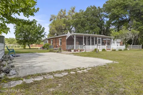 155 Roddy Road Palatka FL 32177